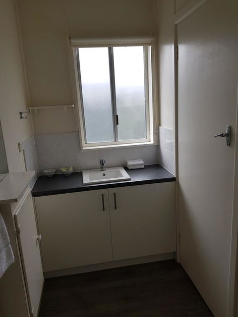 Phillip Island Cottages - Accommodation NT 2