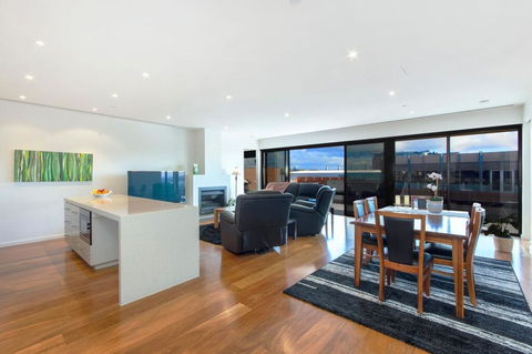 Pier Point 206 - Accommodation NT 1