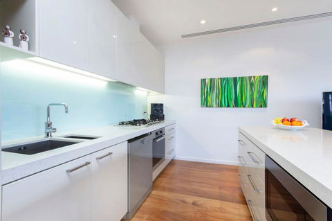 Pier Point 206 - Accommodation NT 3