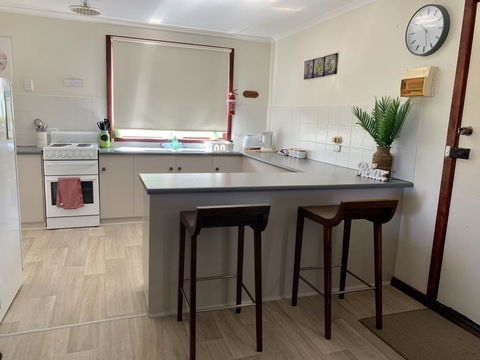Pine View Holiday Rental - Accommodation NT 1