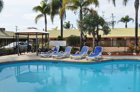Pinjarra Resort - NT Tourism 2