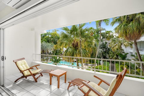 Poolside Apt In Alamanda Beachfront Resort (77) - NT Tourism 0