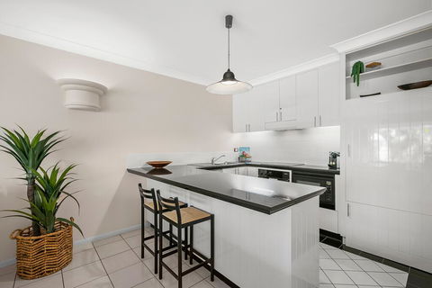 Poolside Apt In Alamanda Beachfront Resort (88) - NT Tourism 2