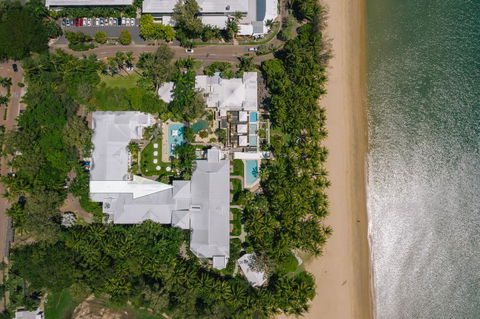 Poolside Apt. In Alamanda Beachfront Resort (41) - NT Tourism 1