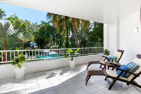 Poolside Apt. In Alamanda Beachfront Resort (54) - NT Tourism 0