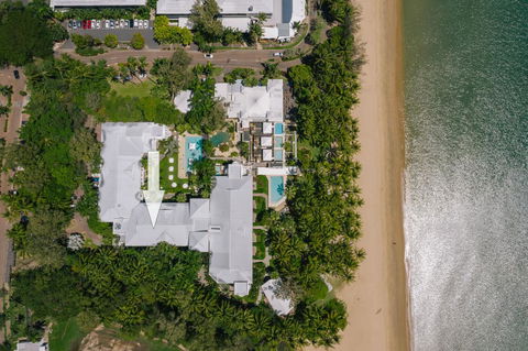 Poolside Apt. In Alamanda Beachfront Resort (55) - NT Tourism 1