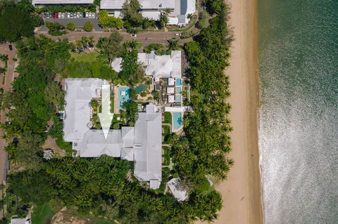 Poolside Apt. In Alamanda Beachfront Resort (56) - NT Tourism 1