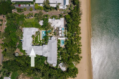 Poolside Apt. In Alamanda Beachfront Resort (67) - NT Tourism 1