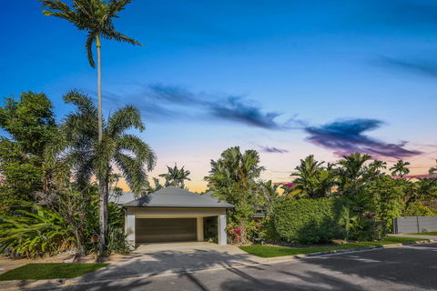 Poppy's Retreat Palm Cove - Accommodation NT 1