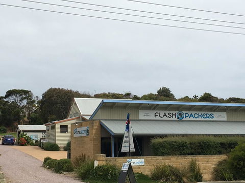 Port Campbell Guesthouse & Flash Packers - Accommodation NT 0