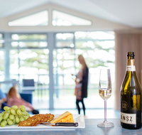 Port Lincoln Foreshore Apartments - Accommodation NT