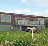 Prime Position - across from seven mile beach - NT Tourism