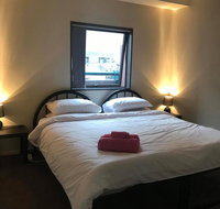 Private Room King Bed Heart Of Melbourne - Accommodation NT