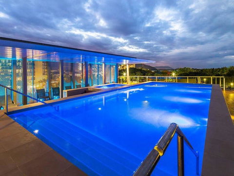 Privately Owned Hotel Room By Cairns Marina 222 - Accommodation NT 3