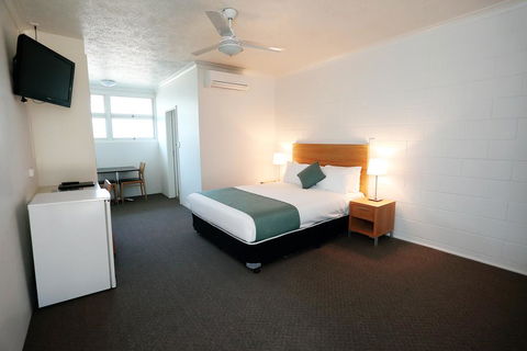Q Express - Accommodation NT 0