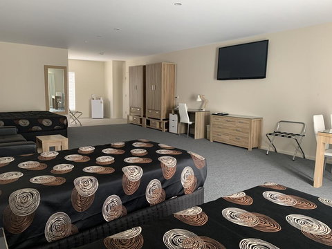 Quality Hotel Sherbourne Terrace - Accommodation NT 3