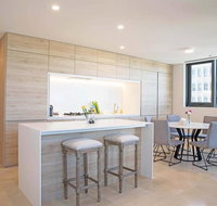 Queens Domain Luxury 2 Bed 2 Bath Apartment - Accommodation NT