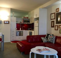 Quiet Laneway Apartment Near Bourke St Mall - Accommodation NT