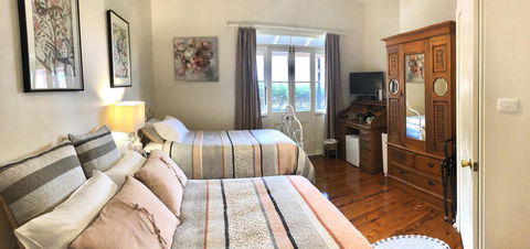 QUILTY HOUSE (Formerly Beethovens) - Accommodation NT 1