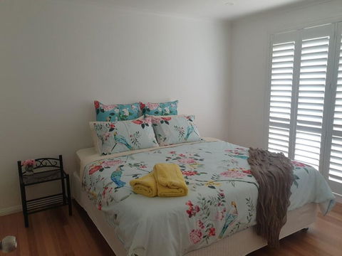Race Course Apartments - Accommodation NT 2