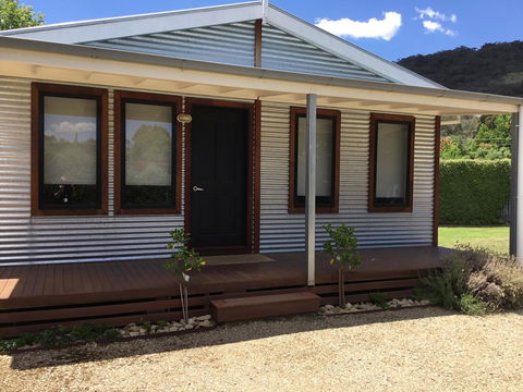 Rail Trail Cottage - NT Tourism 2