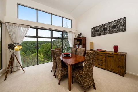 Ravensbourne Escape - Silverwood Lodge - Accommodation NT 1