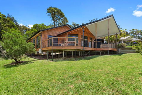 Ravensbourne Escape- Rose Alyce - Accommodation NT 0