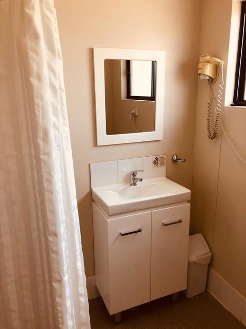 Red Cedar Motel - Accommodation NT 3