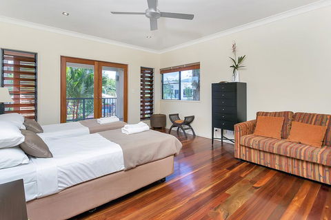 Reeflections Holiday Villas - Accommodation NT 1