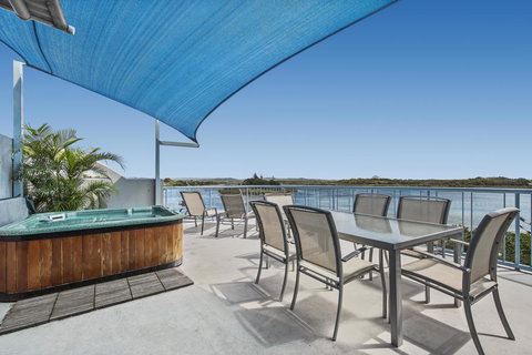 Reflections Holiday Apartments - Accommodation NT 2