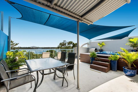 Reflections Holiday Apartments - Accommodation NT 1