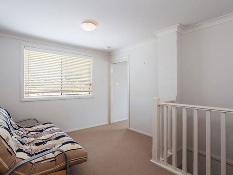 Relax At Pacific', 1/26 Pacific Avenue - Private Duplex With Enclosed Yard - Accommodation NT 1