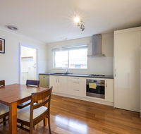 Rent Melbourne - Accommodation NT