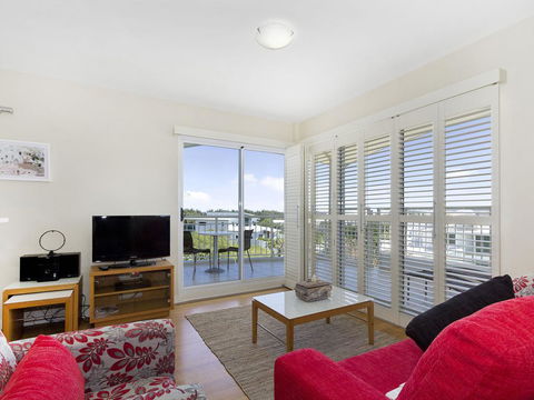 RESORT ON THE BEACH 6310 - TOP FLOOR - Accommodation NT 0