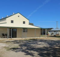 RETRO FUNNY FARM - NT Tourism