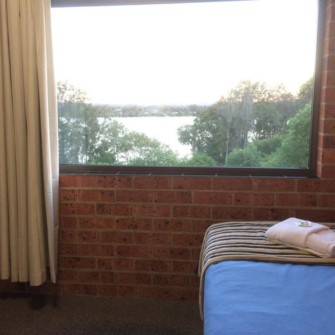 Riverview Motor Inn - Accommodation NT 3