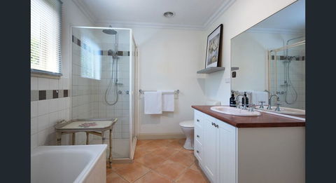 Roalies Farm House - NT Tourism 2
