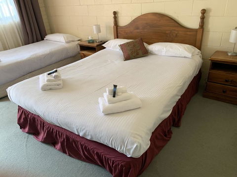 Robertson Country Motel - NT Tourism 2