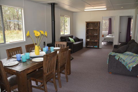 Robinsons Cabin - NT Tourism 1