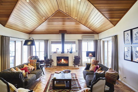 Rosby Guesthouse And Studio - Accommodation NT 1