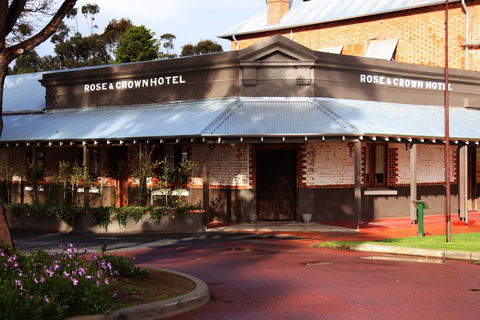 Rose & Crown Hotel - Accommodation NT 0