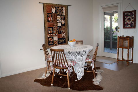Rosewood Park Guest Suite - NT Tourism 1