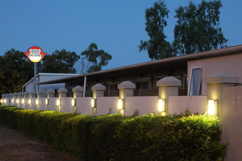 Route 66 Motor Inn - Accommodation NT 2