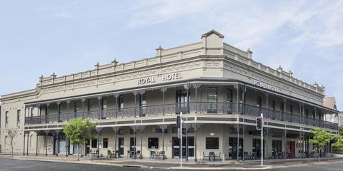 Royal Hotel Randwick - NT Tourism 0
