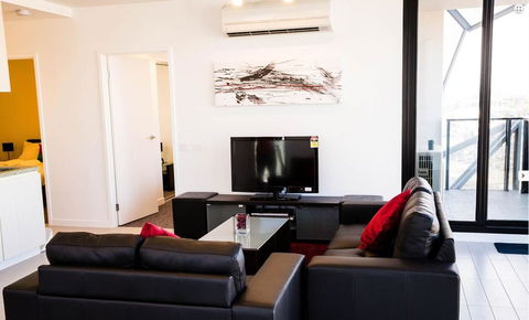 Royal Stays Apartments Melbourne - Docklands - Accommodation NT 1