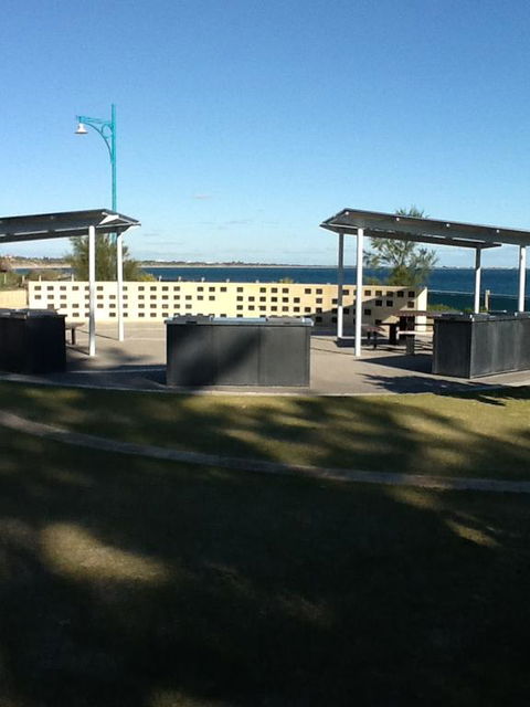 Safety Bay Guest House - NT Tourism 3