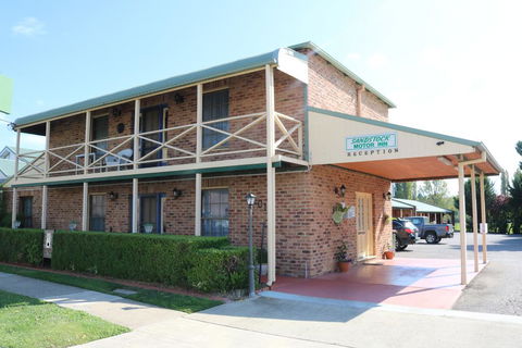 Sandstock Motor Inn Armidale - NT Tourism 0