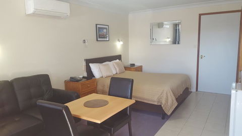 Sandstock Motor Inn Armidale - NT Tourism 1
