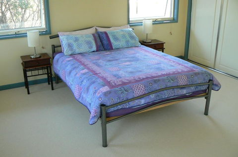Sandy Point Beach Escape 1 Bedroom Apartment - NT Tourism 2