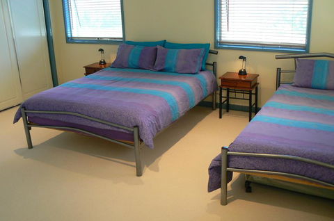 Sandy Point Beach Escape 2 Bedroom Apartment - NT Tourism 3
